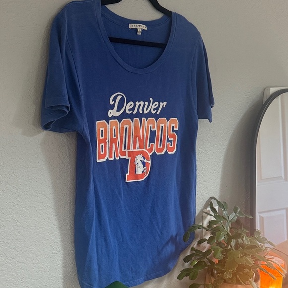 Junk Food Womens Top T-Shirt Denver Broncos Football Blue Orange Size Medium - Picture 5 of 12